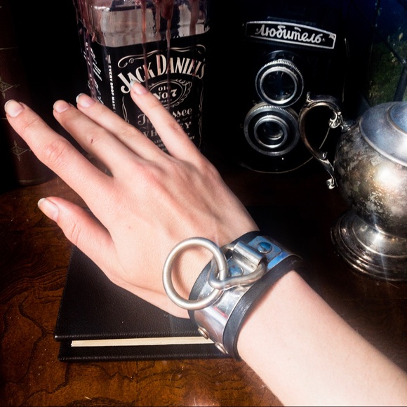 Jewelry - Genuine Leather Bondage O ring cuff bracelet